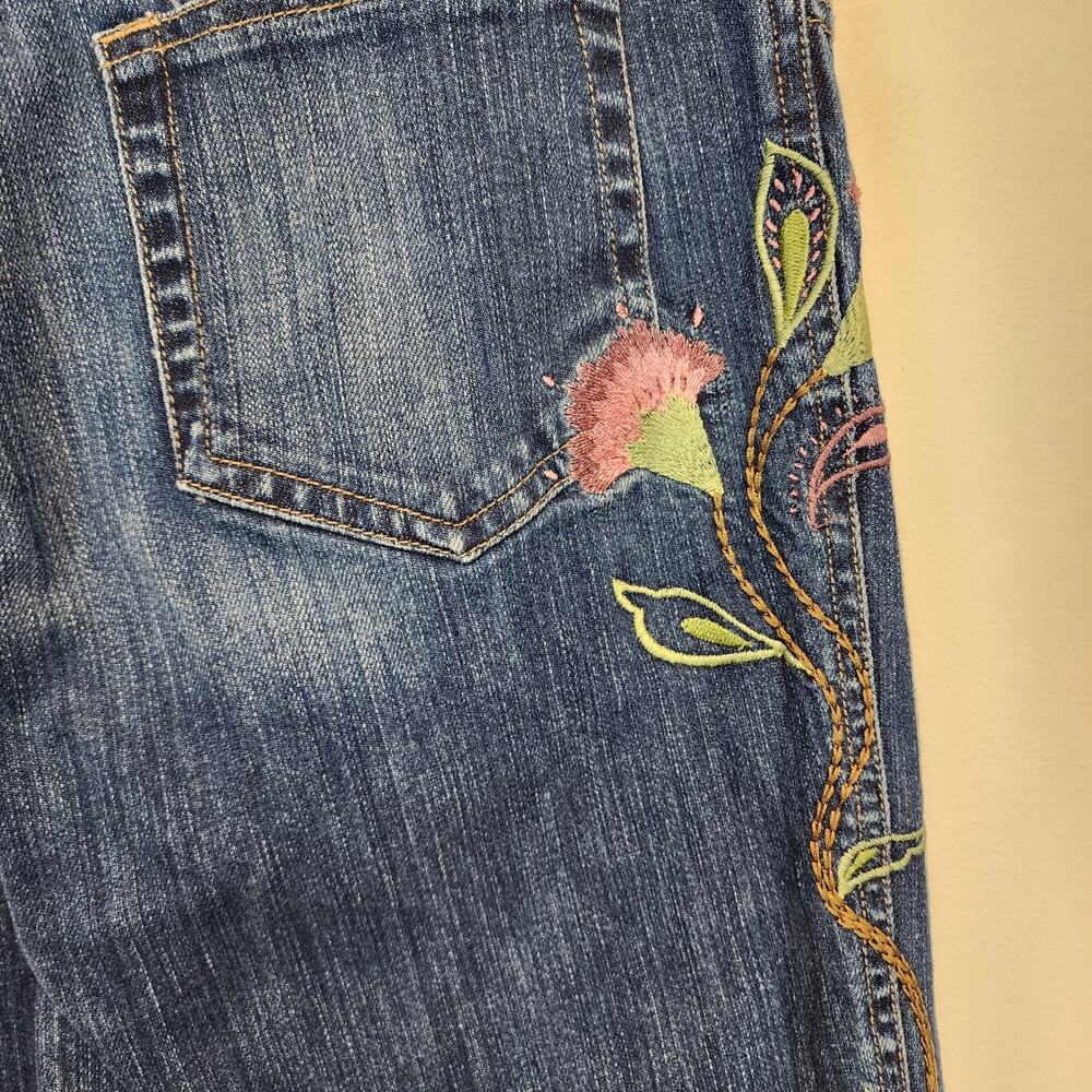 Bandolino Womens Floral Embroidered Jeans Size 8 30" Frayed Pockets Vintage Y2K - Picture 6 of 11